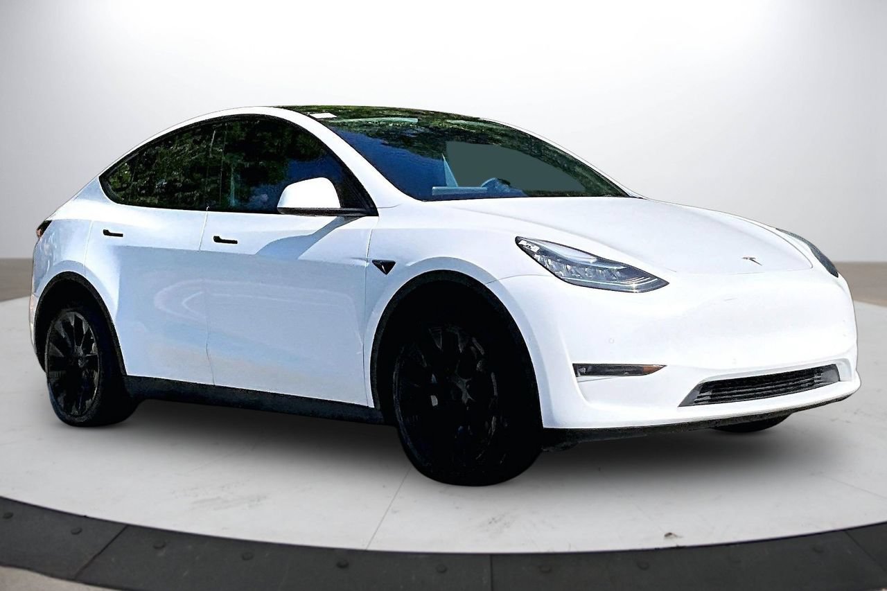 Used 2021 Tesla Model Y Long Range AWD/4WD image 2