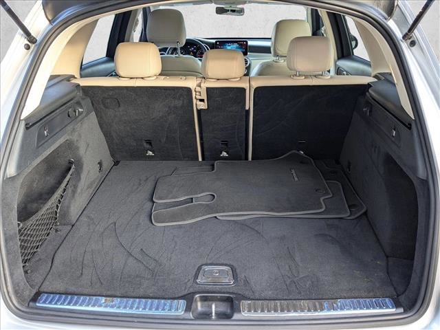 Used 2020 Mercedes-Benz GLC 300 image 4