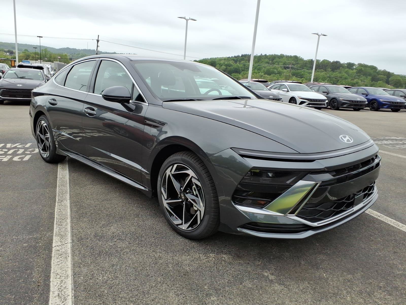 New 2026 Hyundai Sonata SEL FWD image 1