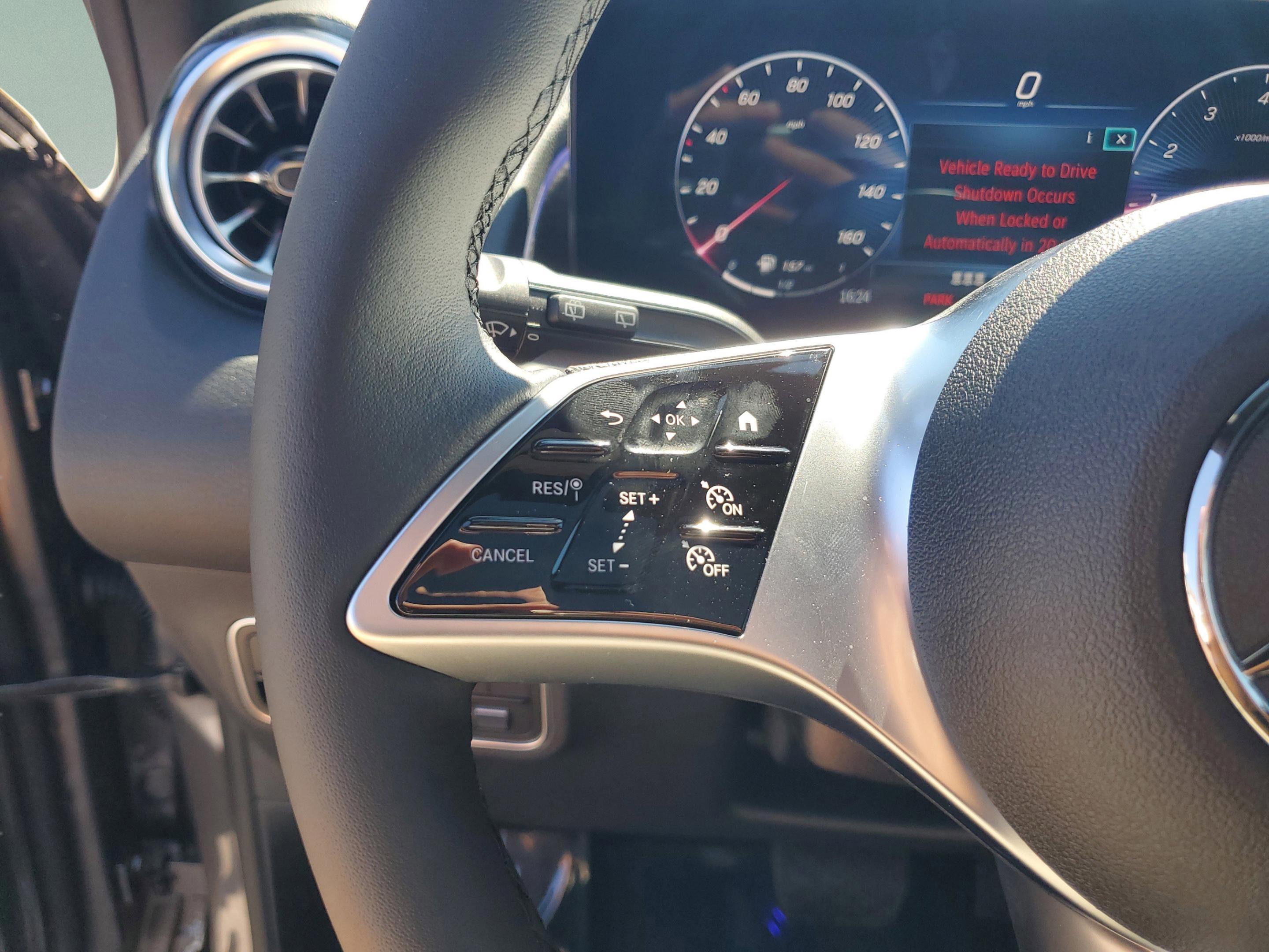 Certified 2026 Mercedes-Benz GLB 250 image 29