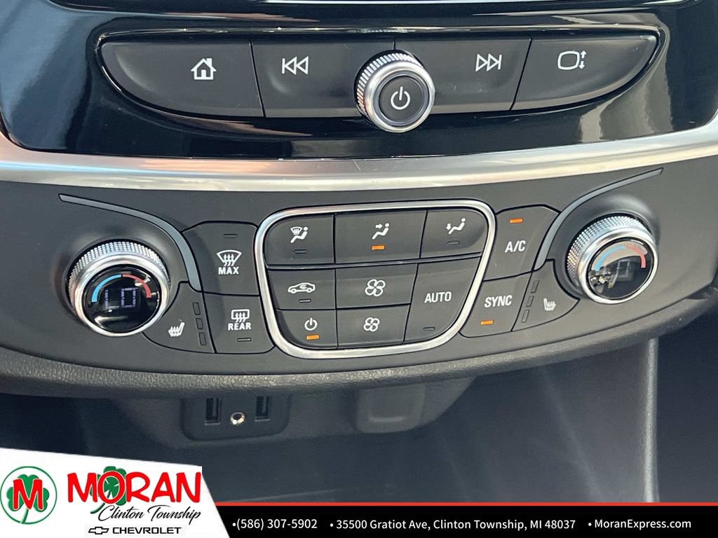 Certified 2023 Chevrolet Traverse LT FWD image 22