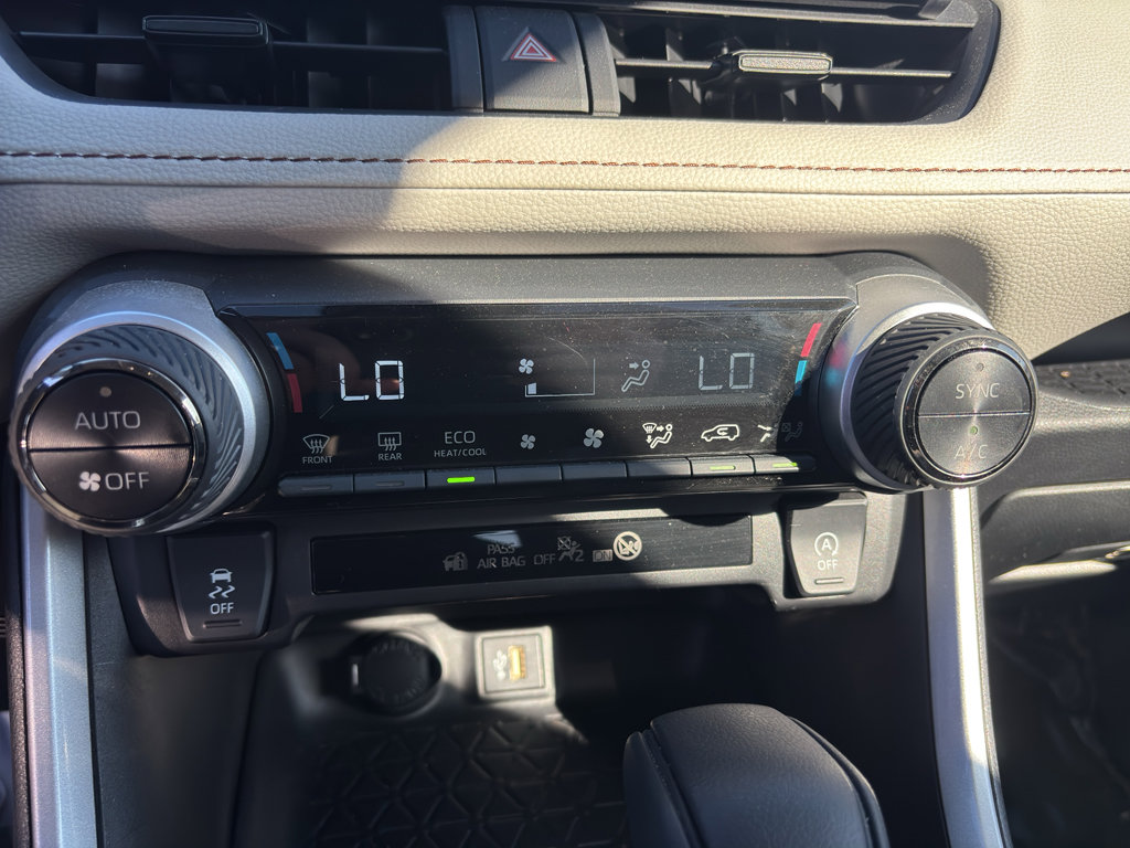 Used 2024 Toyota RAV4 XLE image 9