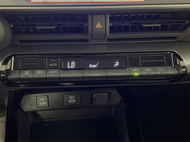 New 2026 Toyota Prius LE image 23