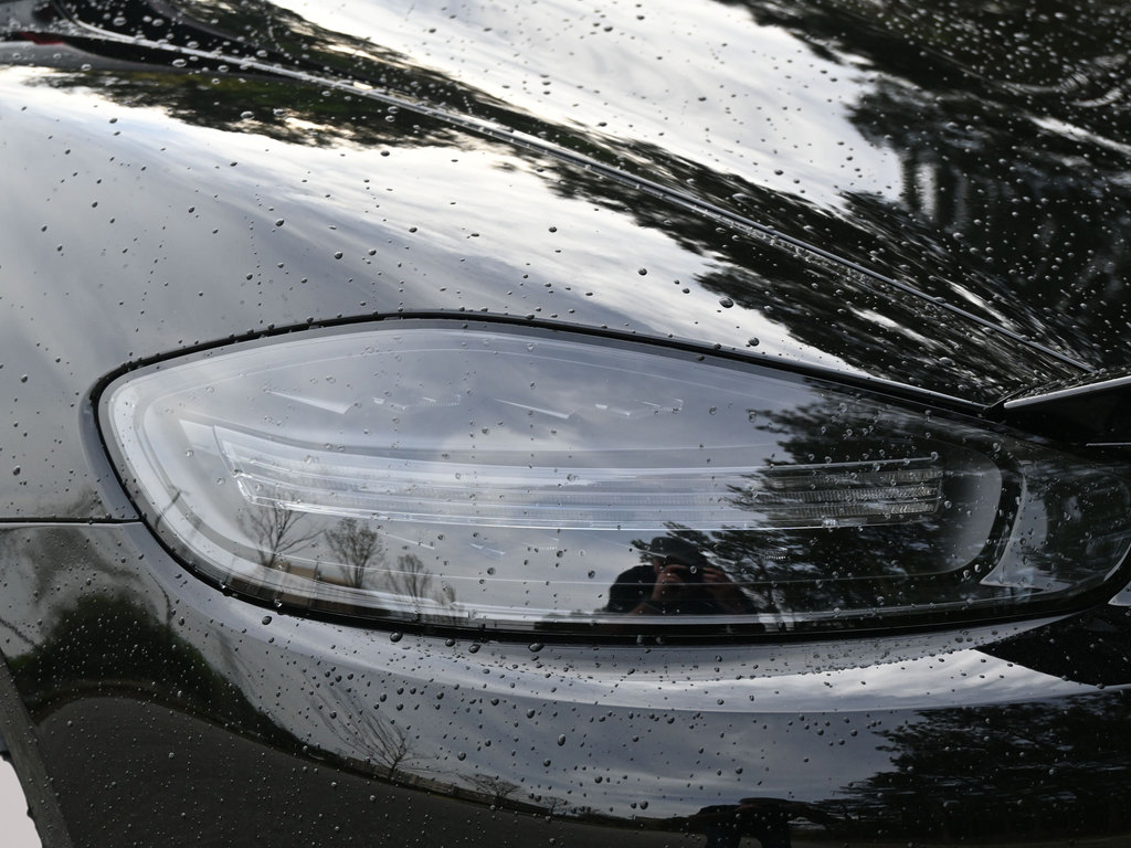 Certified 2025 Porsche 718 Boxster Spyder RS RWD image 17
