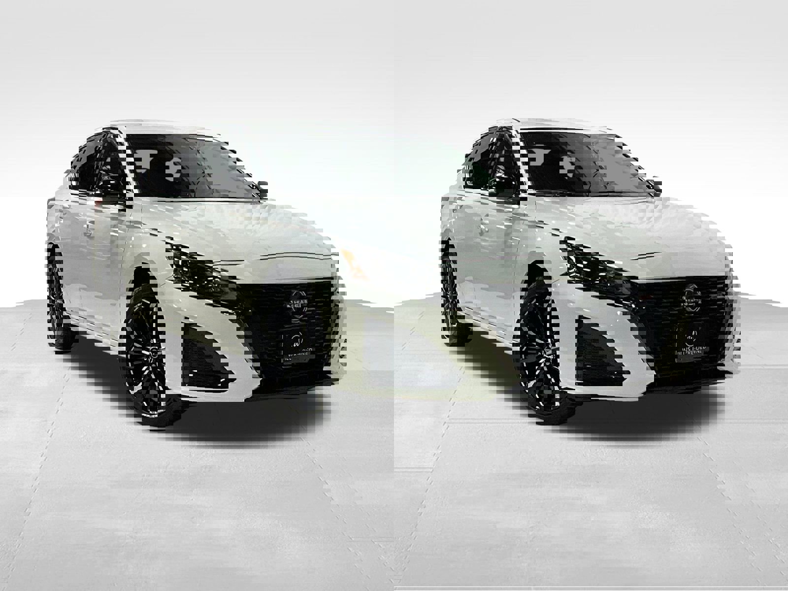 Used 2024 Nissan Altima 2.5 SR image 30