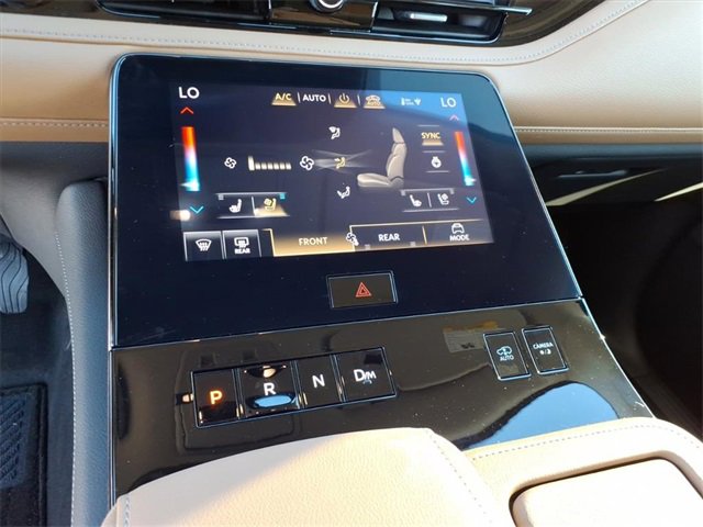 Used 2025 INFINITI QX80 Sensory image 14