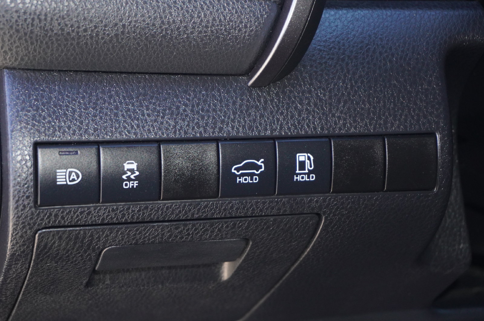 Certified 2021 Toyota Camry SE FWD image 12