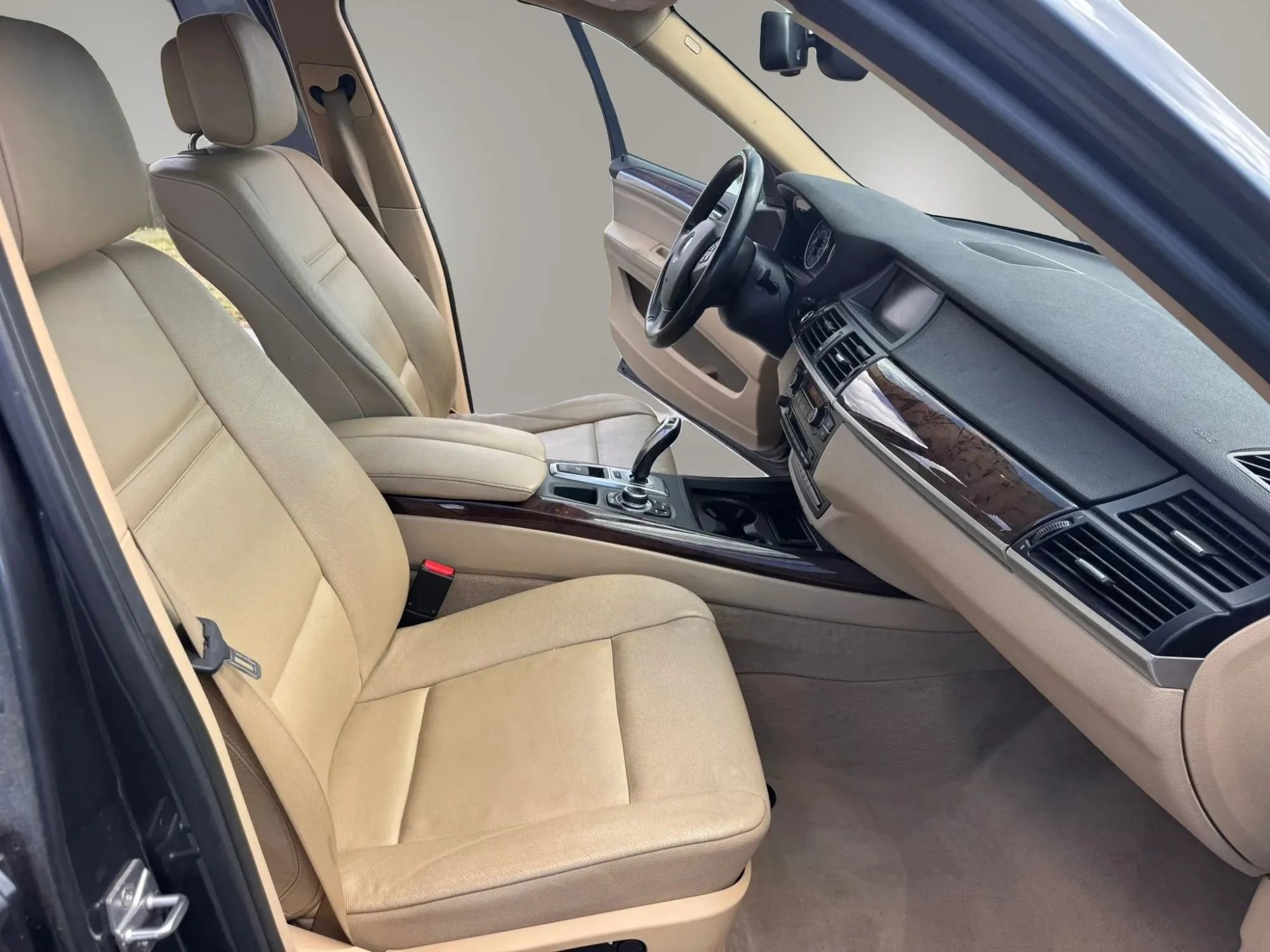 Used 2011 BMW X5 xDrive35d image 11