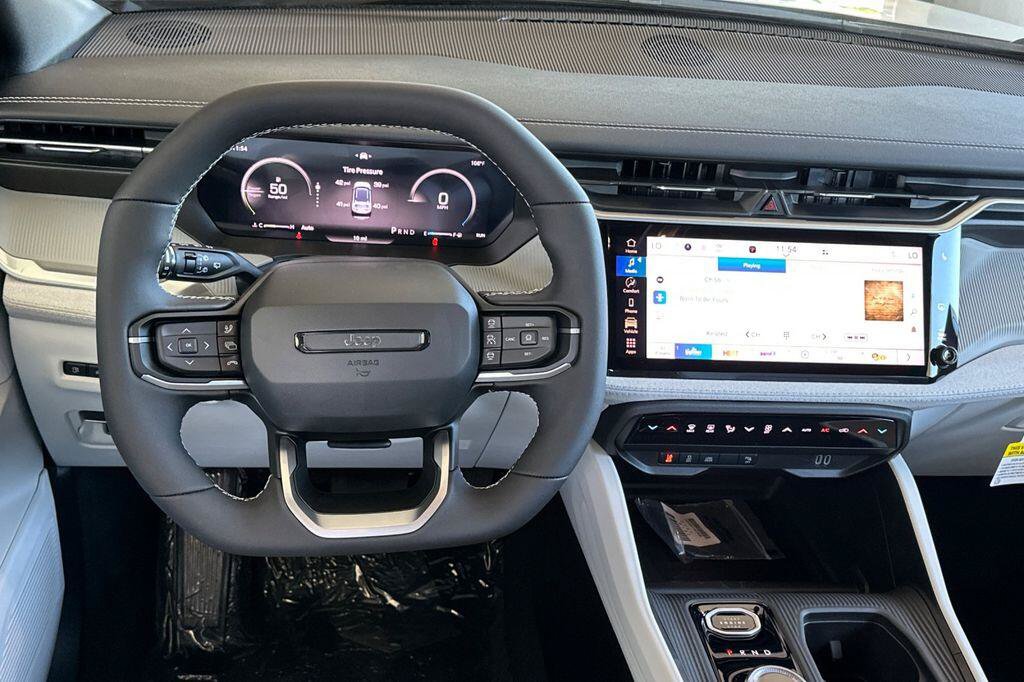 New 2026 Jeep Cherokee Laredo AWD/4WD image 14