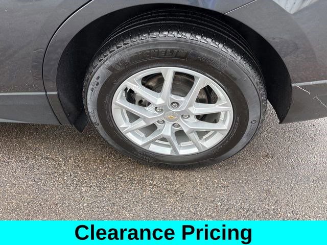 Used 2022 Chevrolet Equinox LT w/ Driver Convenience Package image 46