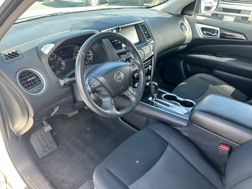 Used 2018 Nissan Pathfinder SV FWD image 24