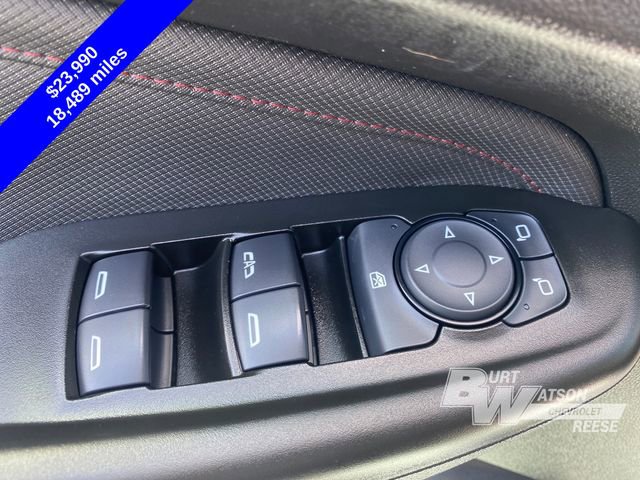 Used 2023 Chevrolet TrailBlazer RS w/ Sun and Liftgate Package AWD/4WD image 13