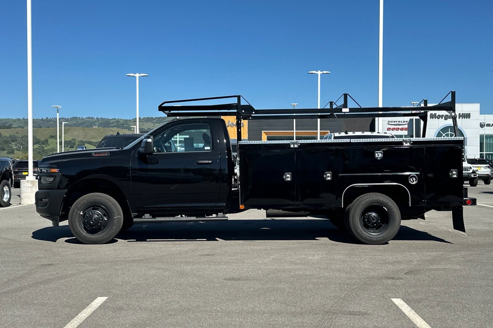 New 2026 RAM 3500 Tradesman AWD/4WD image 7