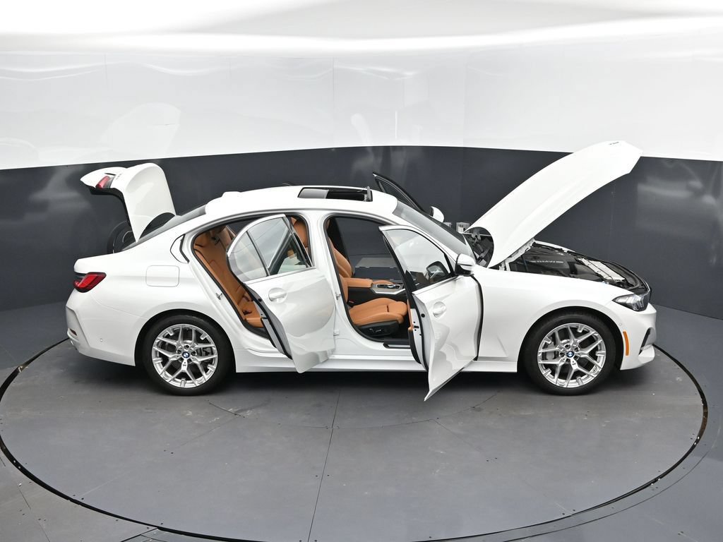 Certified 2026 BMW 330i Sedan RWD image 50