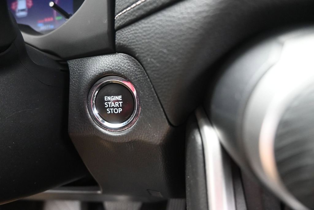 Used 2024 Toyota RAV4 XLE FWD image 23