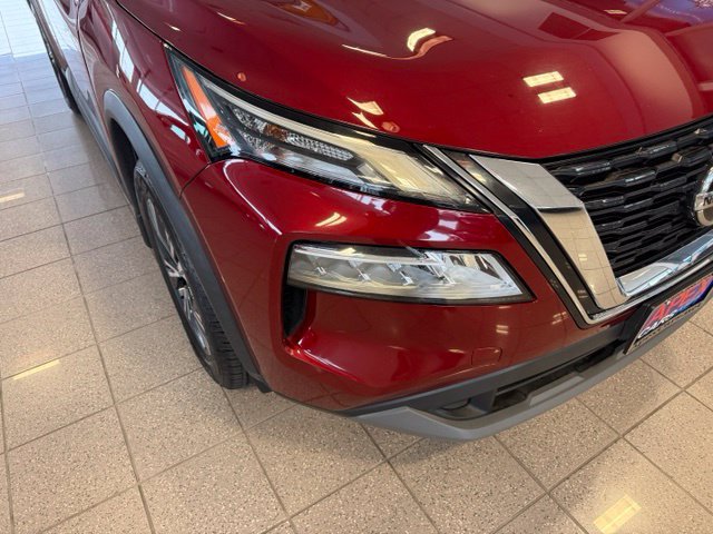 Used 2021 Nissan Rogue SV AWD/4WD image 9