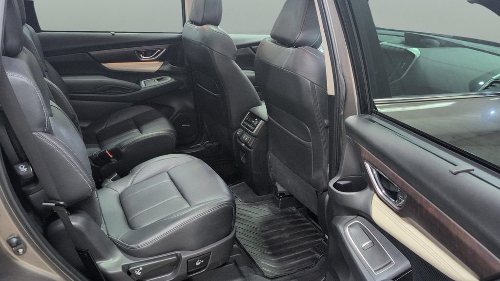 Used 2022 Subaru Ascent Touring AWD/4WD image 24