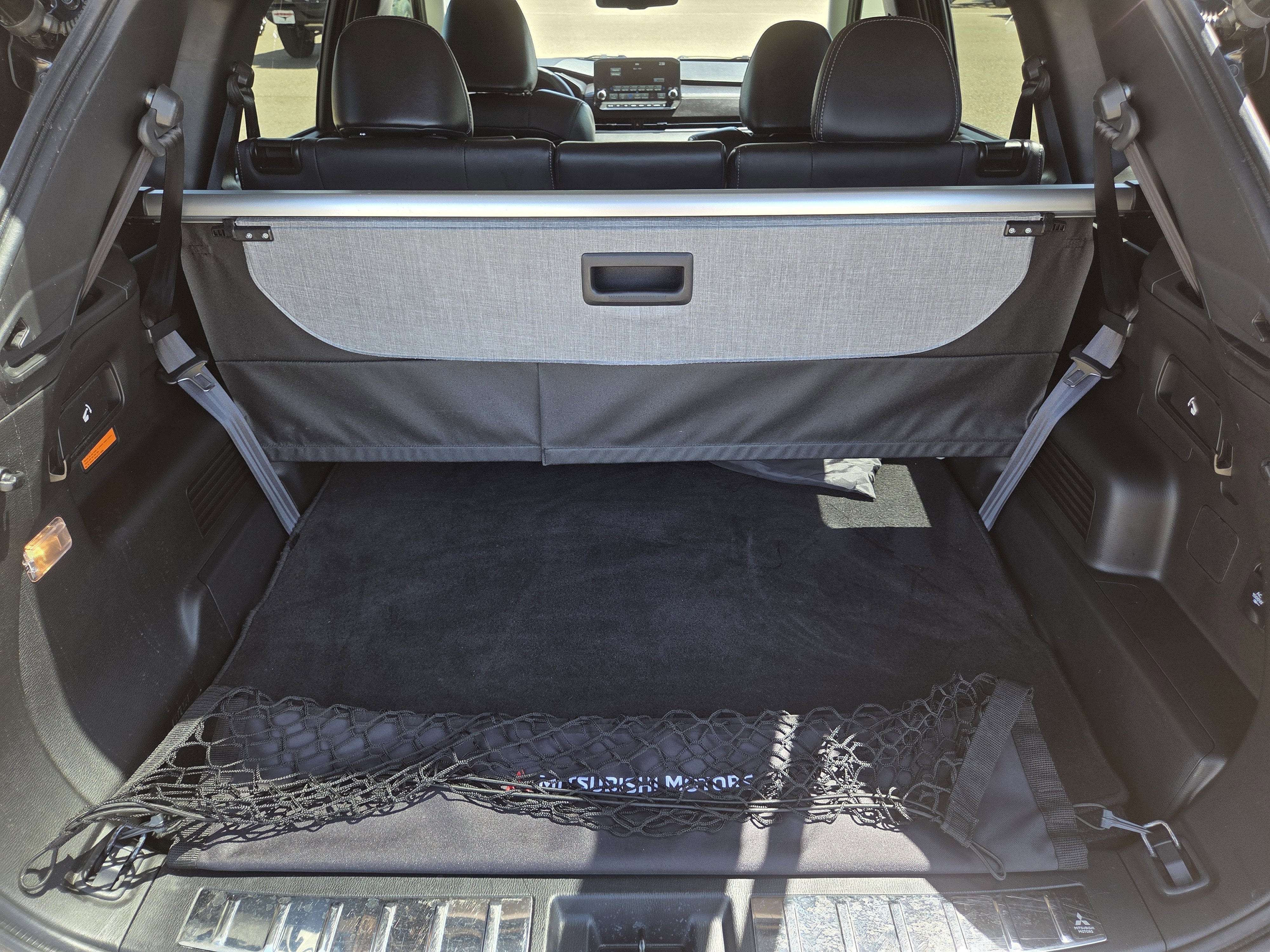 Used 2024 Mitsubishi Outlander SEL Black Edition image 25