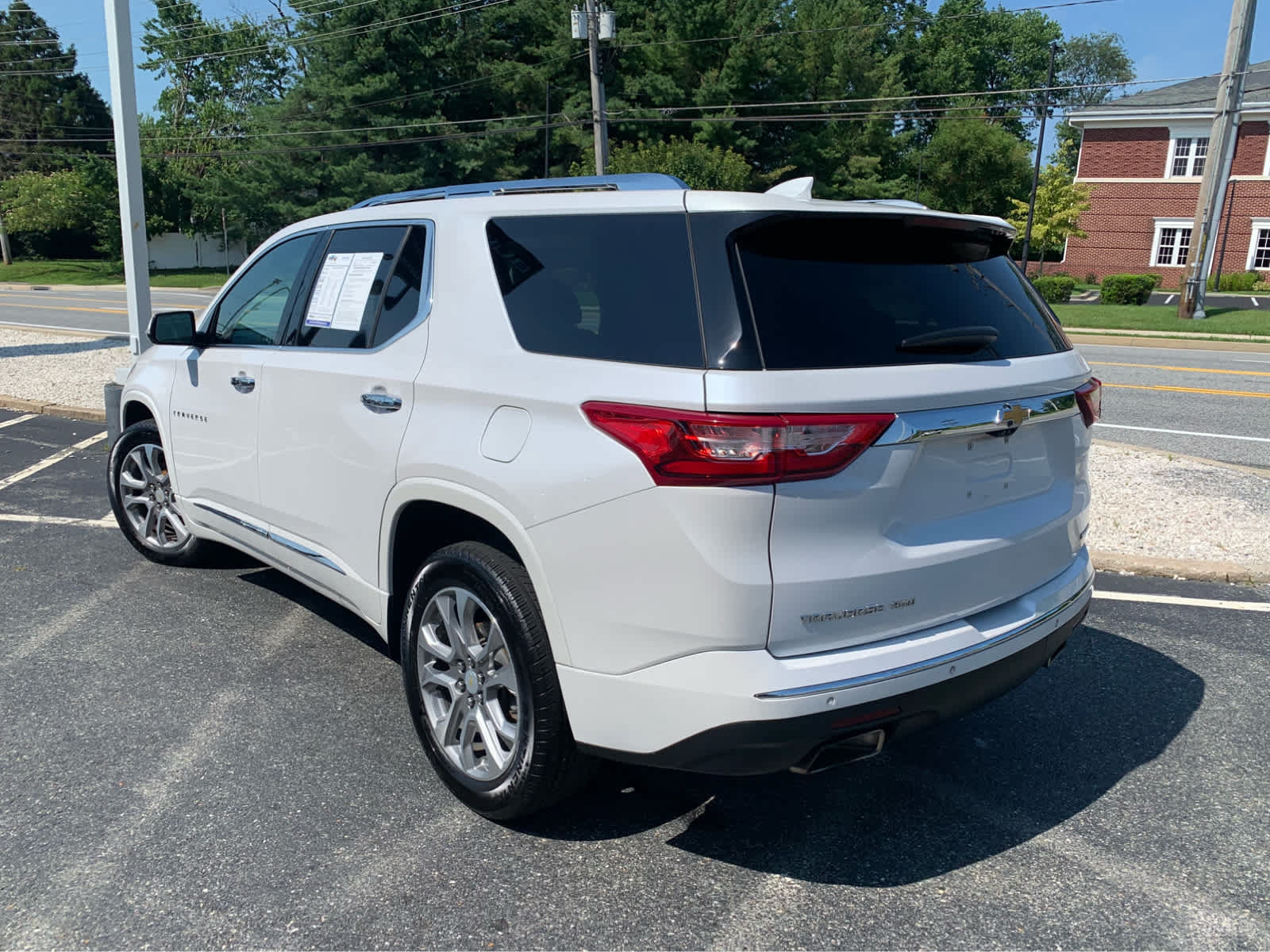 Used 2020 Chevrolet Traverse Premier AWD/4WD image 4