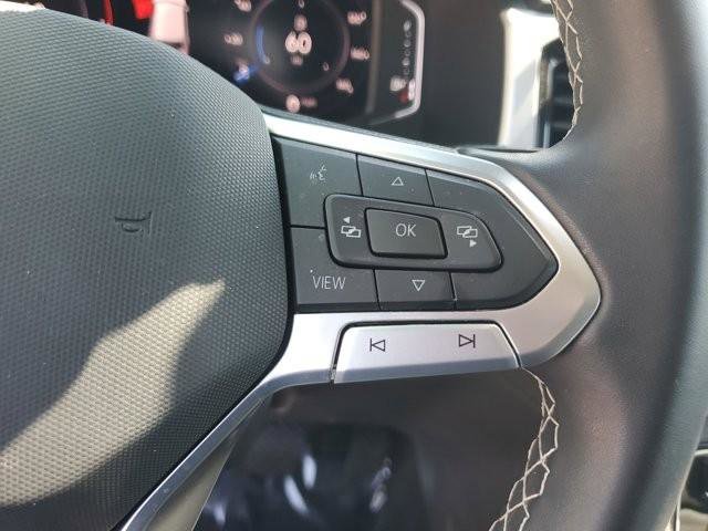 Used 2023 Volkswagen Atlas SE image 25