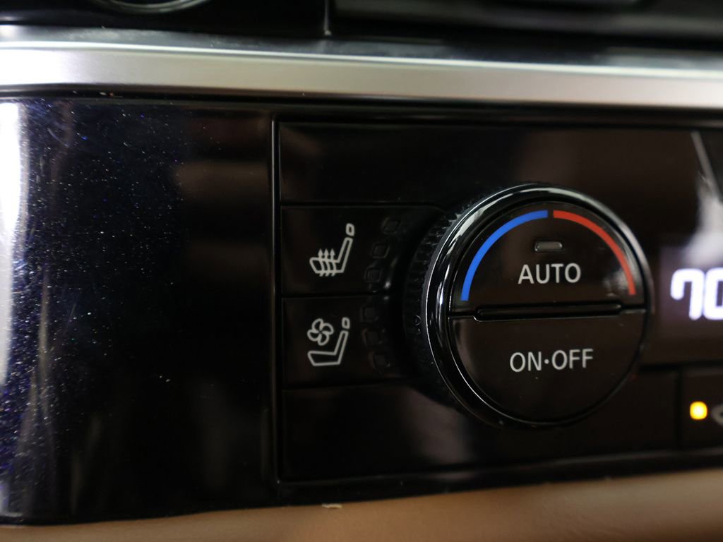Used 2023 Nissan Pathfinder Platinum AWD/4WD image 56