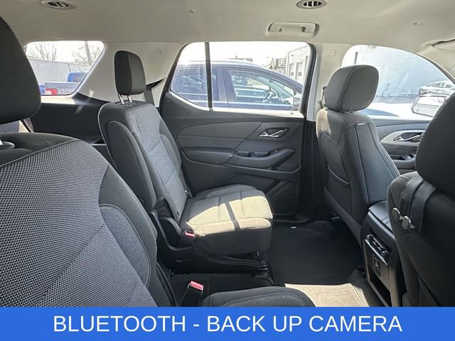Used 2018 Chevrolet Traverse LT image 3