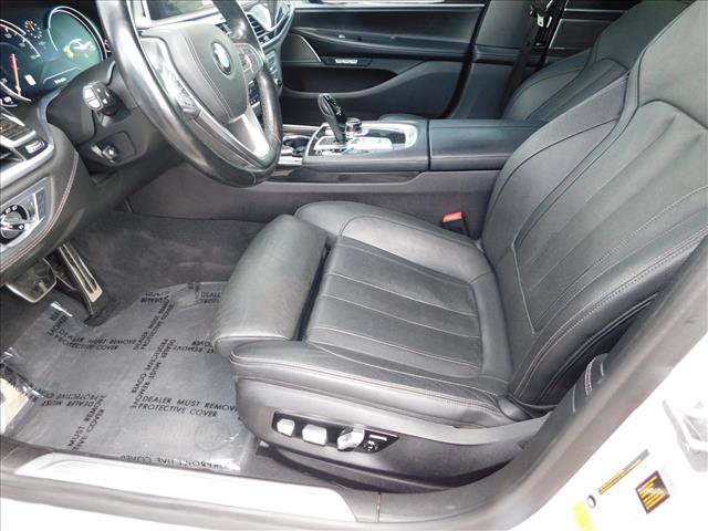 Used 2018 BMW 740i RWD image 23