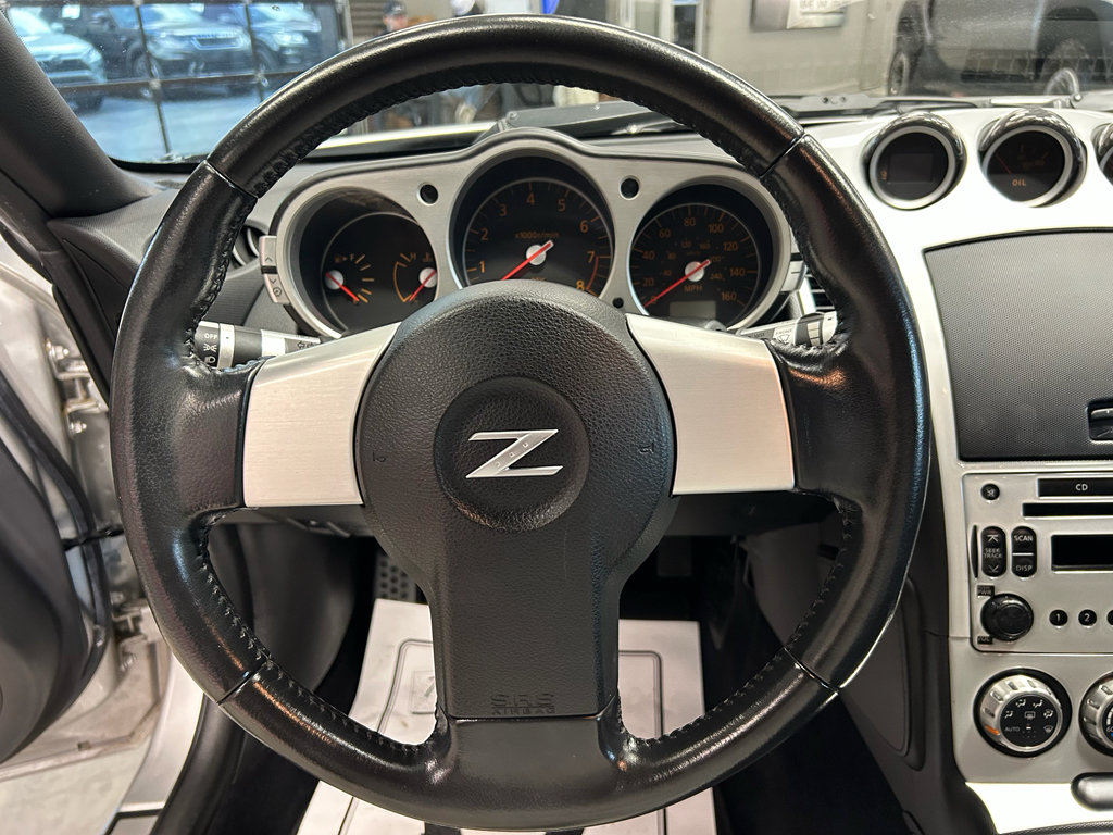 Used 2006 Nissan 350Z Coupe w/ (N93) Cargo Convenience Pkg RWD image 8