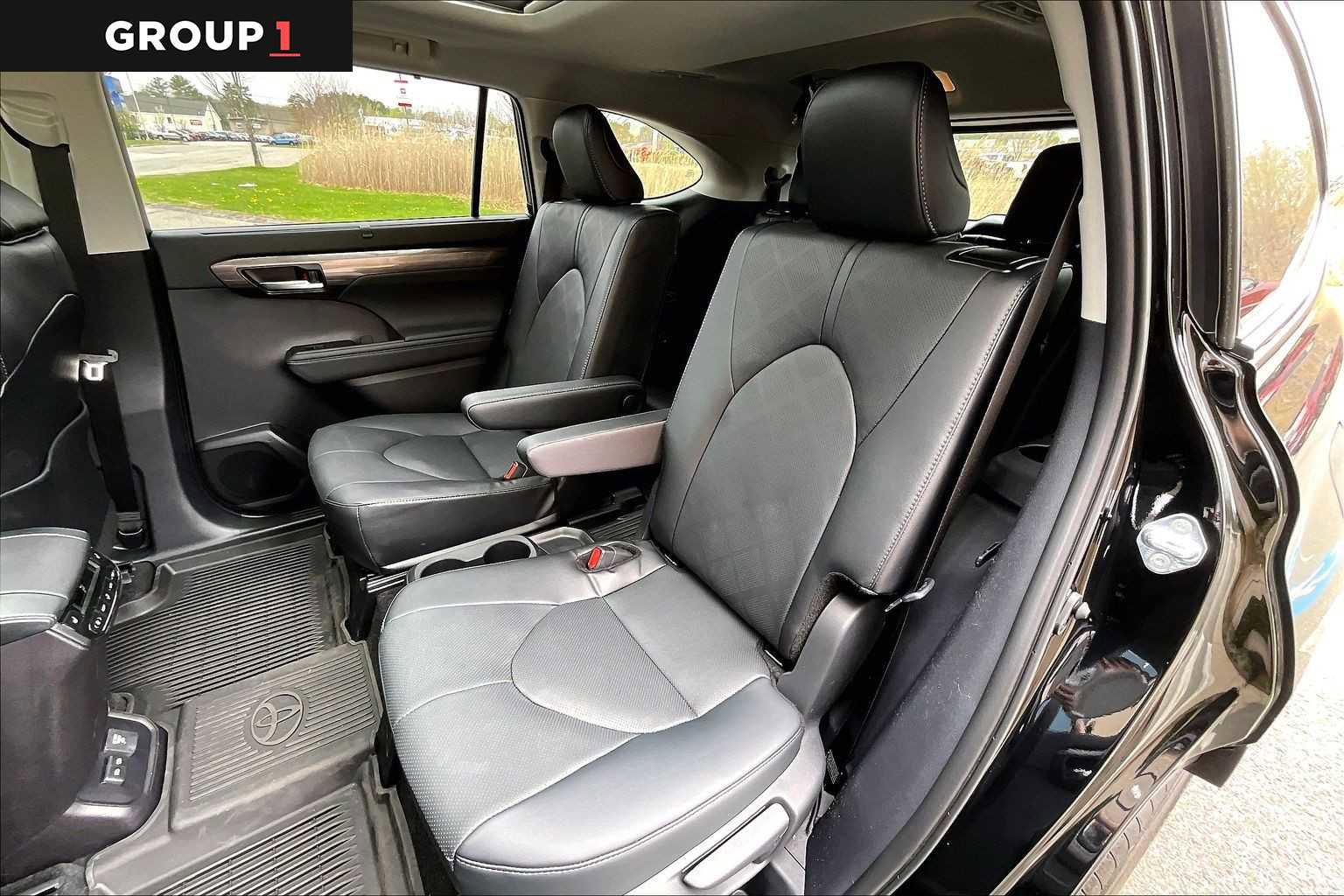 Certified 2026 Toyota Highlander Platinum AWD/4WD image 21