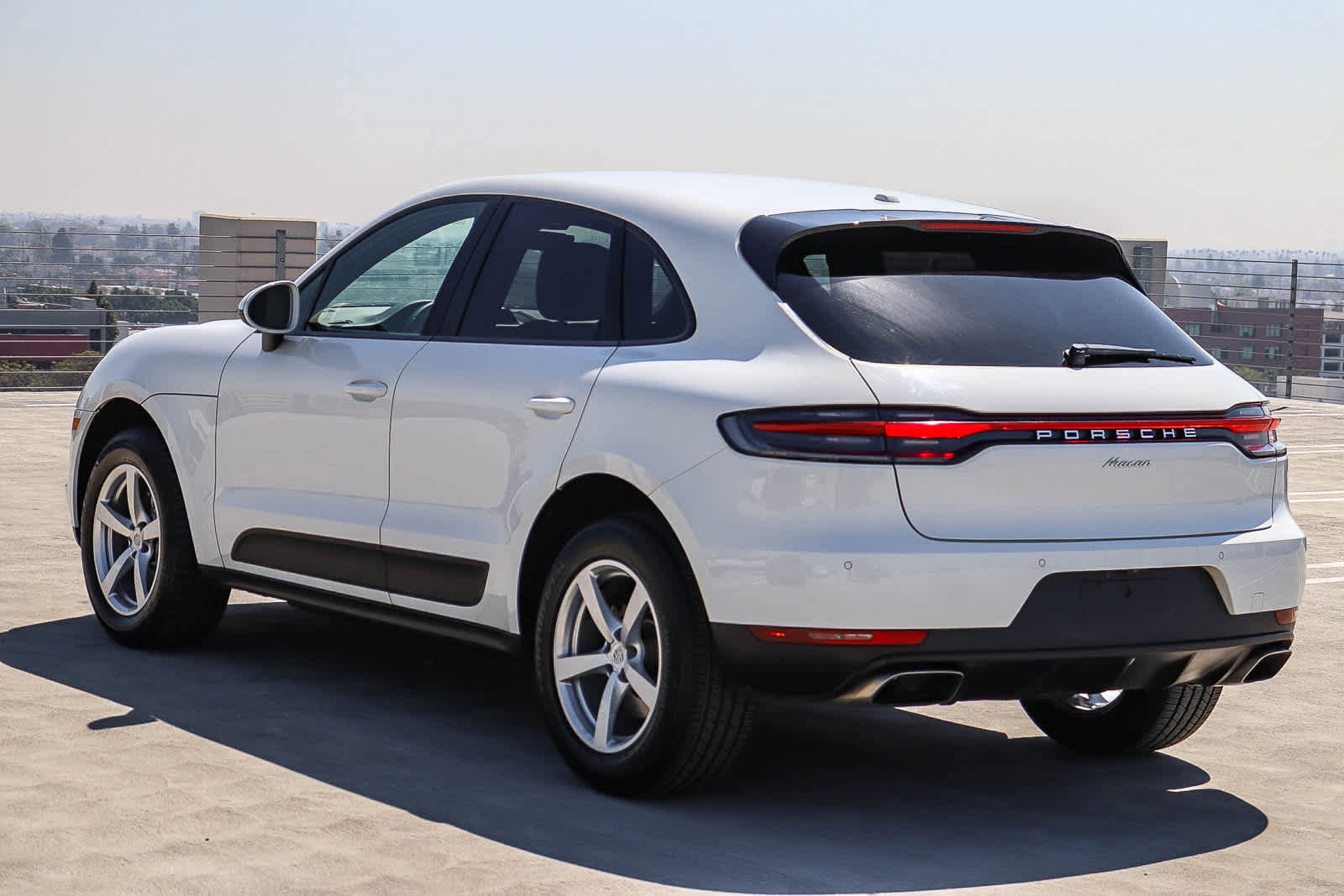 Used 2021 Porsche Macan AWD/4WD image 6
