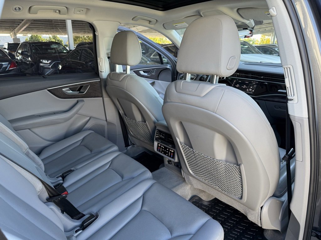 Used 2021 Audi Q7 3.0T Prestige w/ Prestige Package image 26
