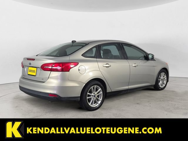 Used 2015 Ford Focus SE FWD image 5
