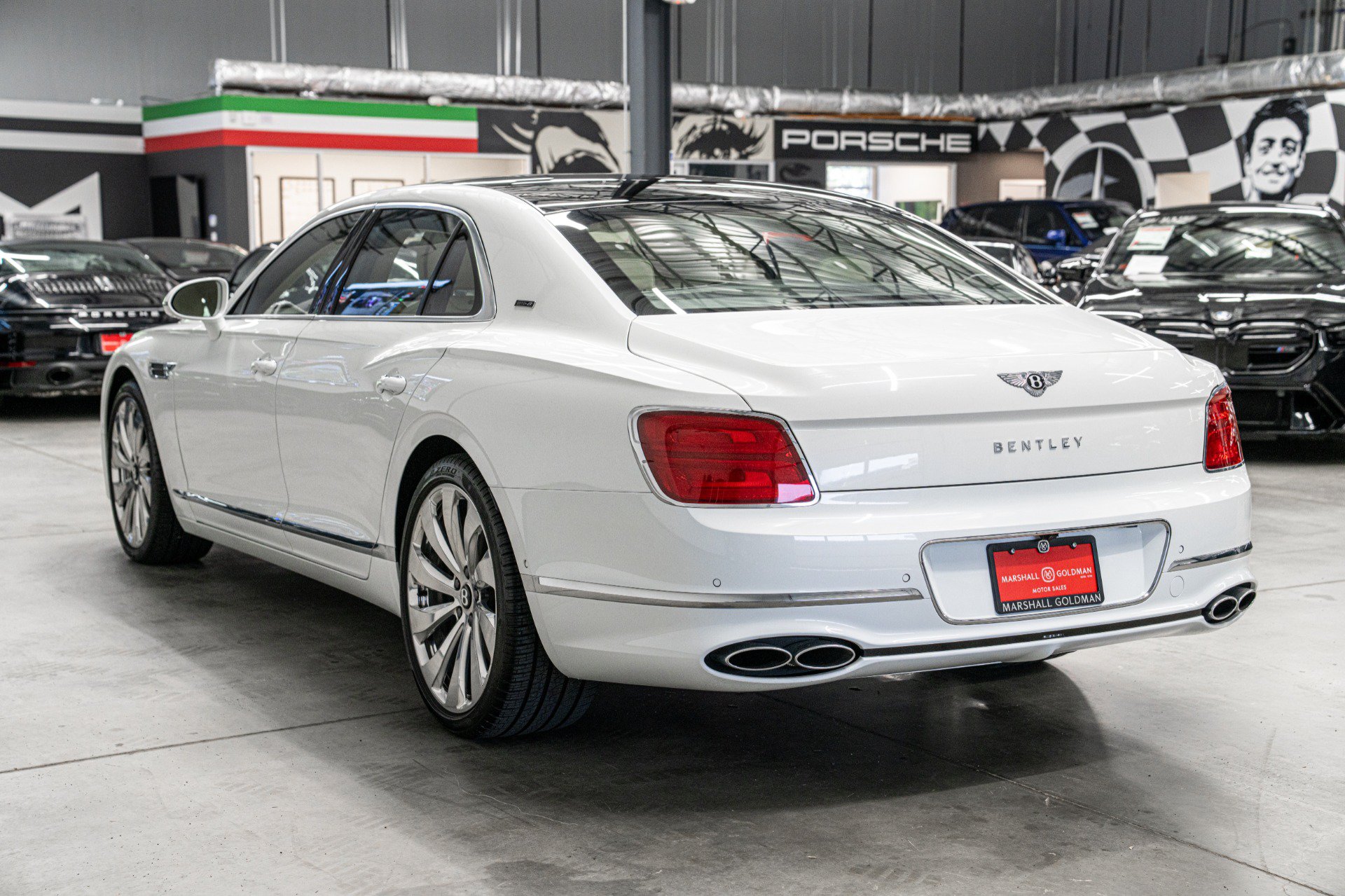 Used 2024 Bentley Flying Spur V8 AWD/4WD image 6