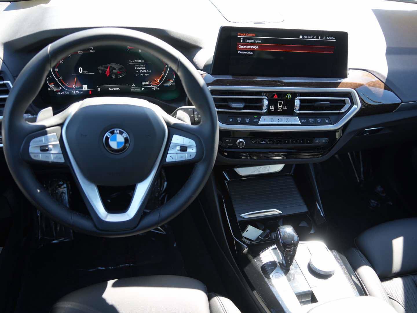 Used 2024 BMW X3 sDrive30i w/ Convenience Package RWD image 7