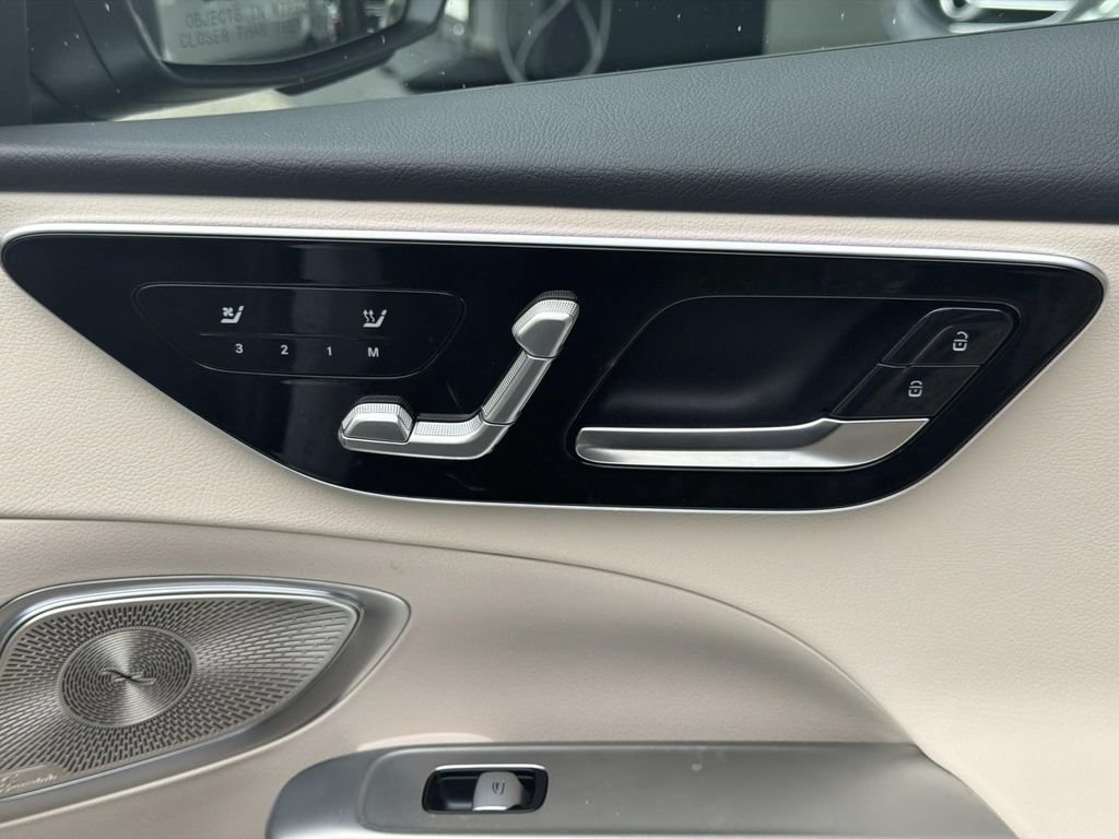 Used 2026 Mercedes-Benz C 300 Sedan image 15