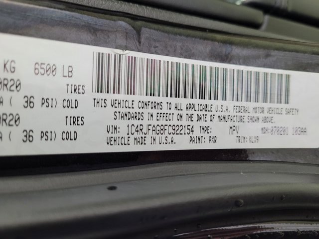 Used 2015 Jeep Grand Cherokee Altitude image 42