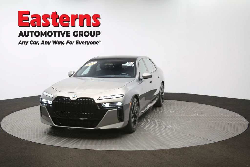 Used 2023 BMW 760i xDrive w/ Executive Package AWD/4WD image 58