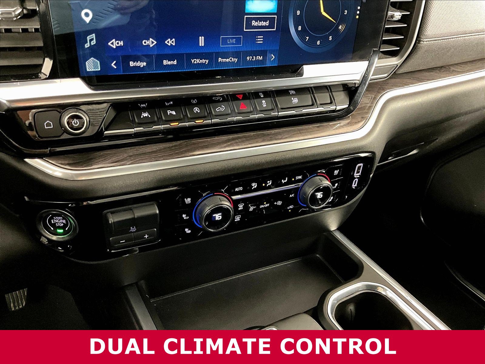 Used 2025 Chevrolet Silverado 1500 LTZ w/ LTZ Convenience Package II AWD/4WD image 16