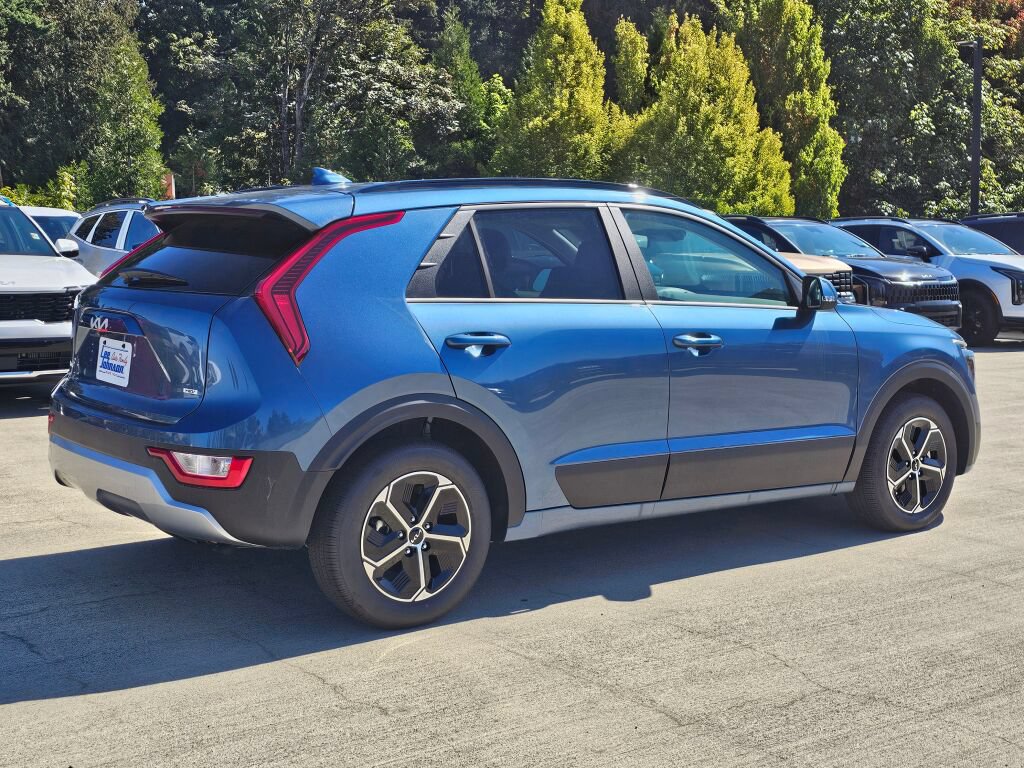 New 2026 Kia Niro EX FWD image 5