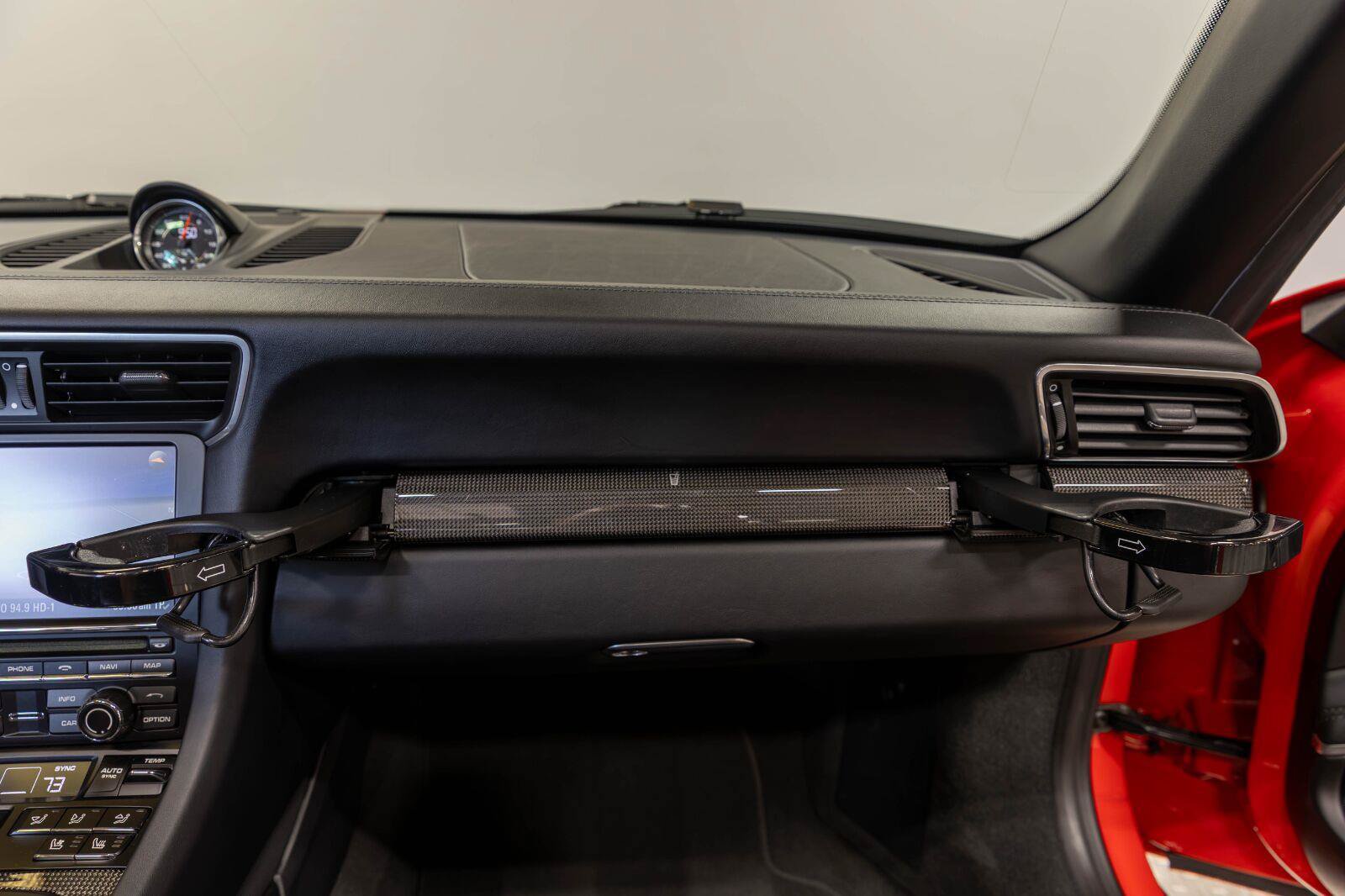 Used 2015 Porsche 911 Turbo S AWD/4WD image 90
