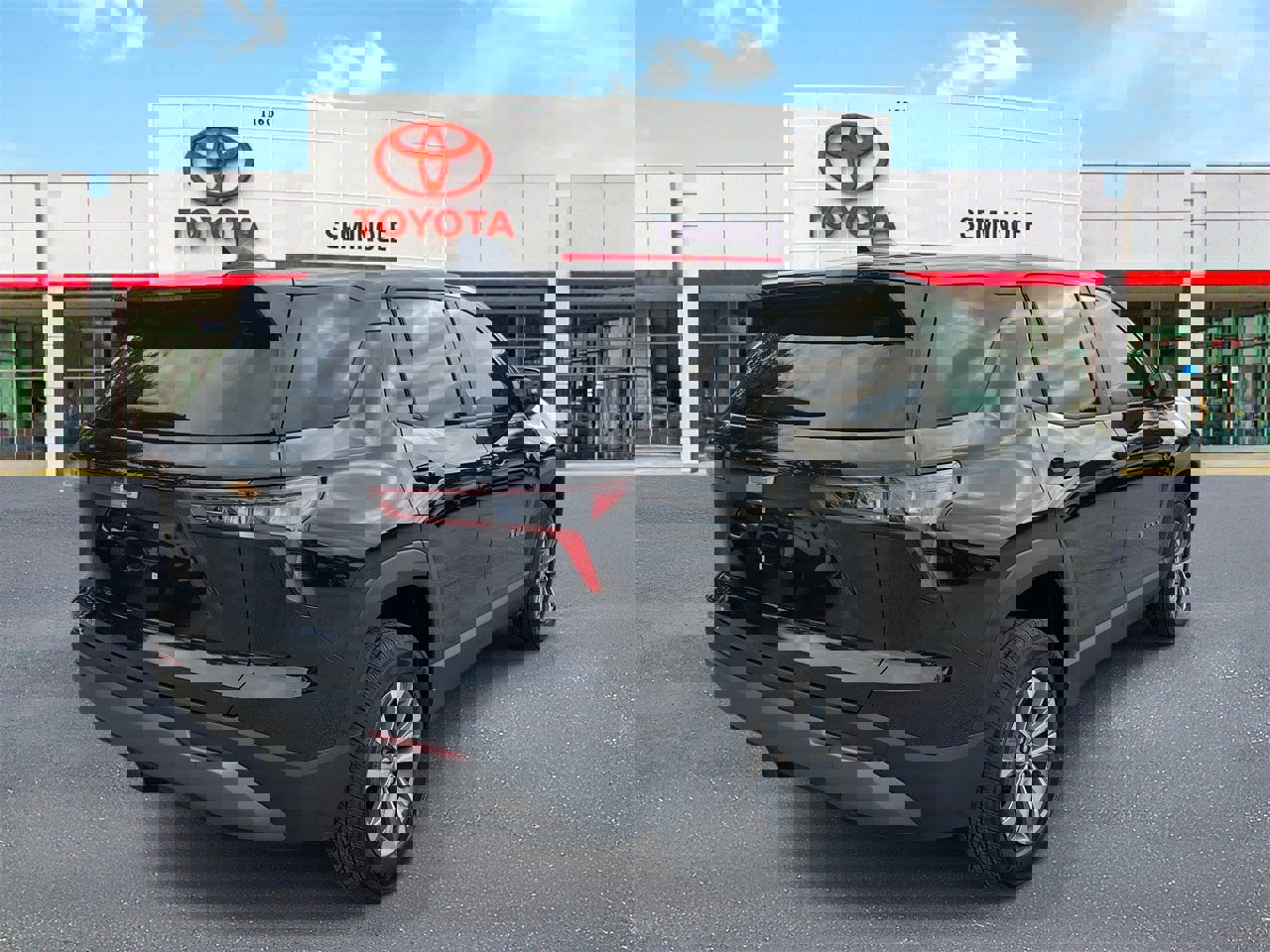 Used 2025 Chevrolet Equinox LT image 3