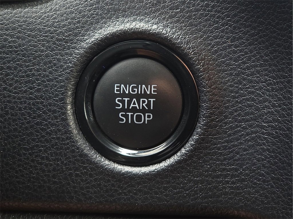 Used 2025 Toyota Tundra SR5 image 23