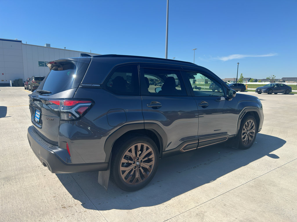 Used 2025 Subaru Forester Sport AWD/4WD image 5