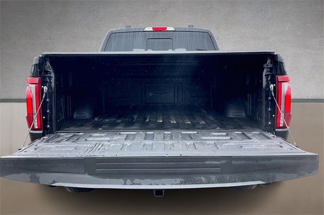 Used 2025 Ford F150 Lariat w/ Equipment Group 501A Mid image 27