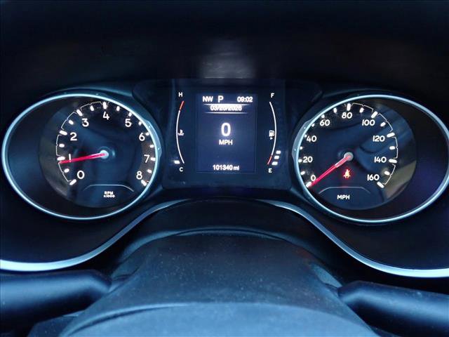 Used 2020 Jeep Compass Latitude image 23