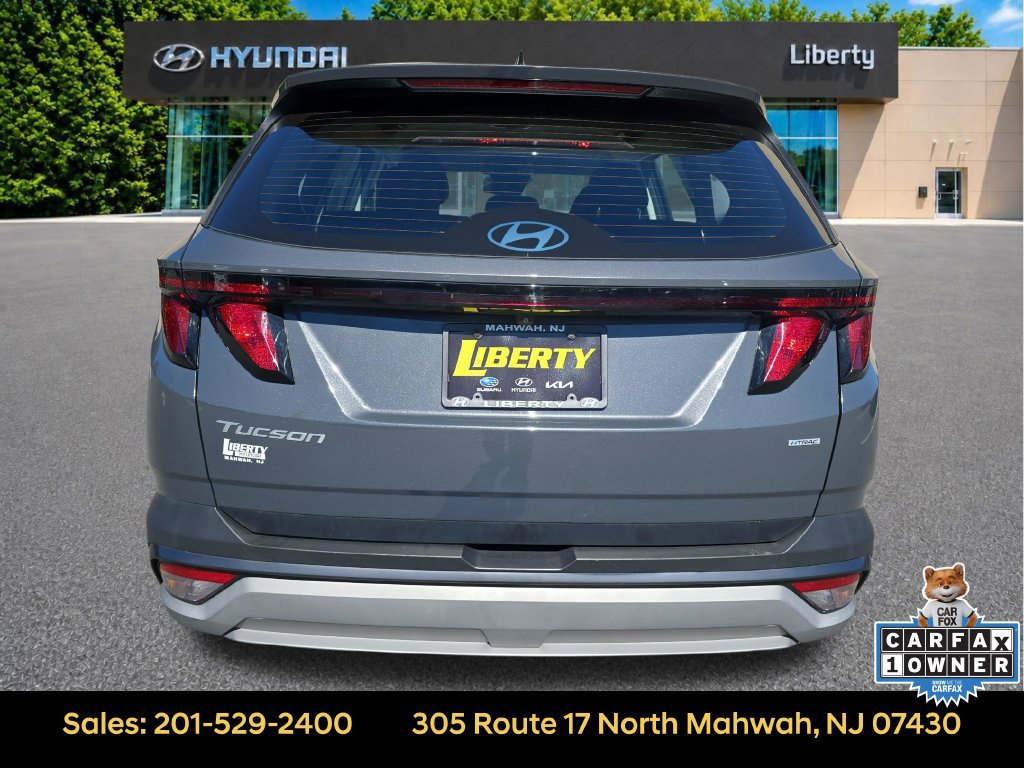 Certified 2025 Hyundai Tucson SE AWD/4WD image 5