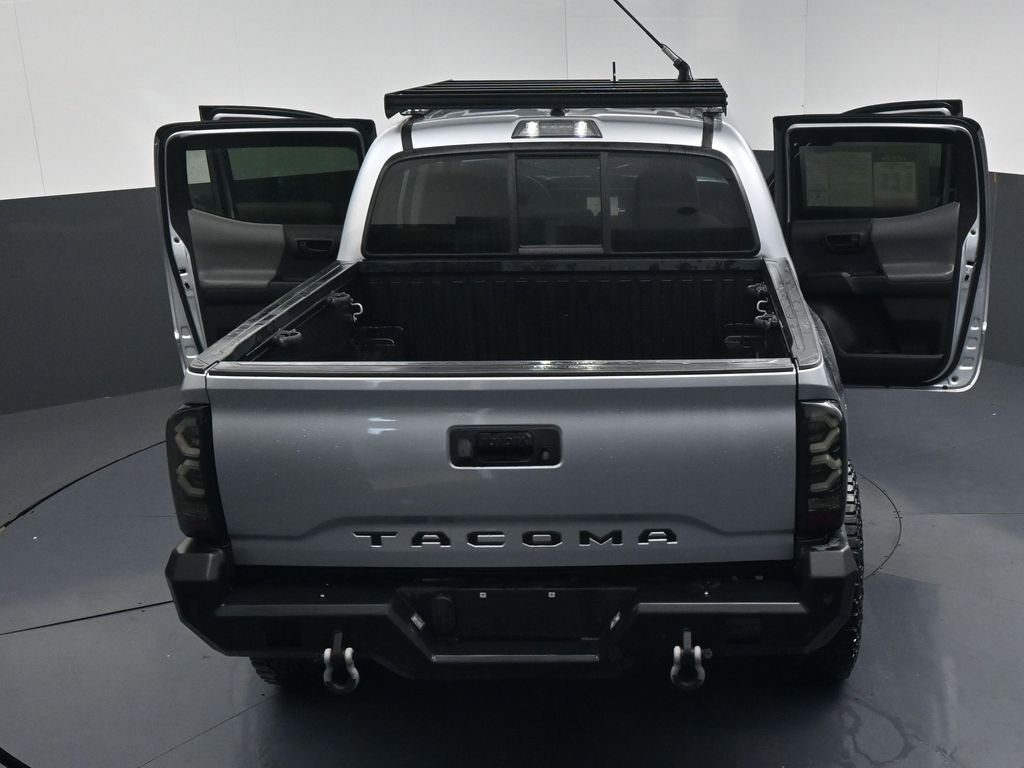 Used 2022 Toyota Tacoma SR w/ SR Convenience Package RWD image 22