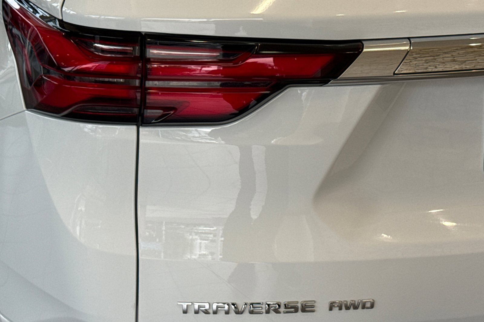 Used 2022 Chevrolet Traverse High Country image 27