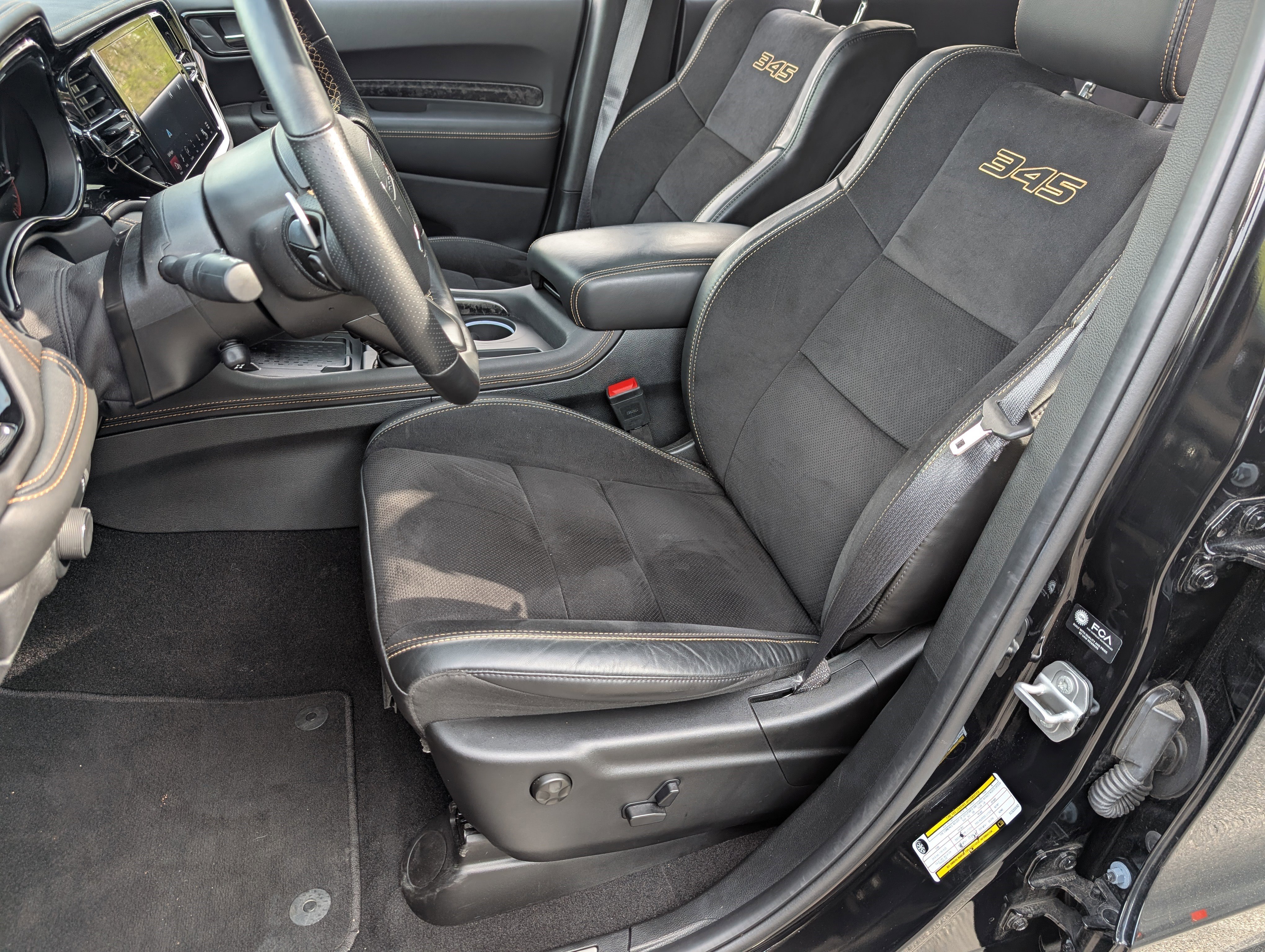 Used 2025 Dodge Durango R/T AWD/4WD image 17
