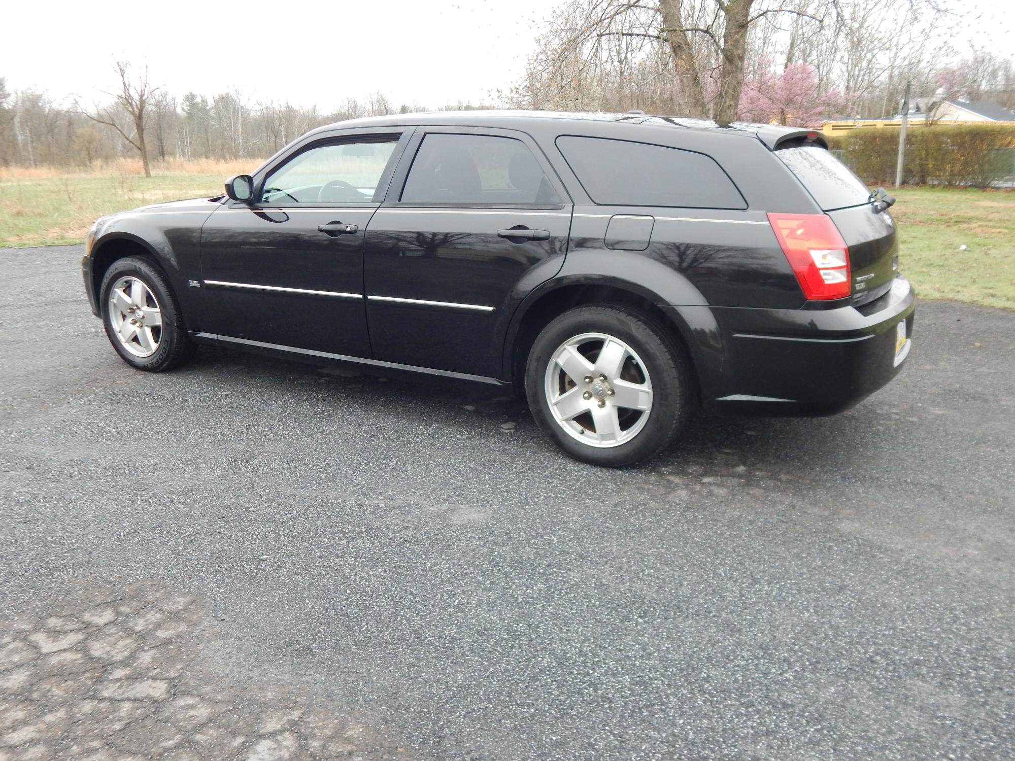 Used 2007 Dodge Magnum SXT image 3
